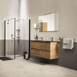 Geesa Frame 918803-02-06 hoekplanchet chroom/ zwart